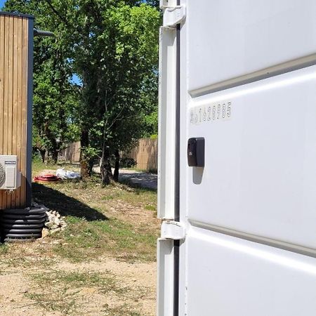 Tiny House Sud Du Lot Le Montat Exterior foto